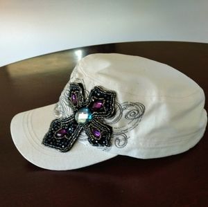 Super cute women's white hat